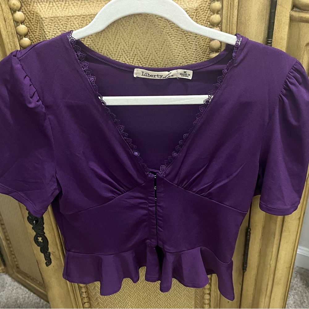 Medium purple liberty love medium shirt